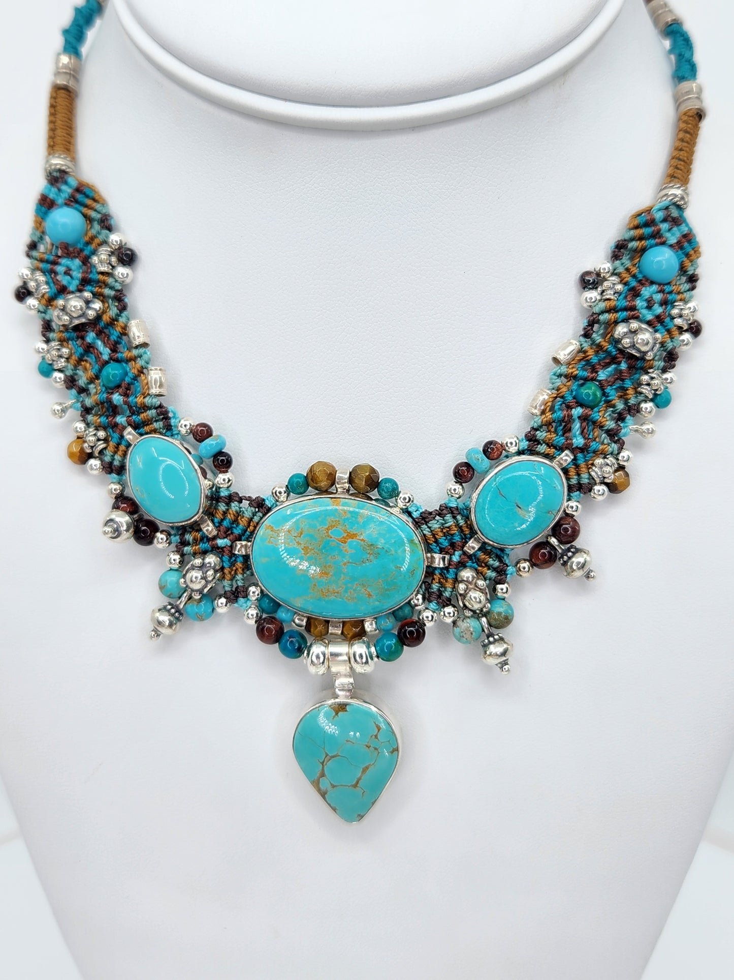 Isha Elafi - Turquoise Necklace in Green and Brown