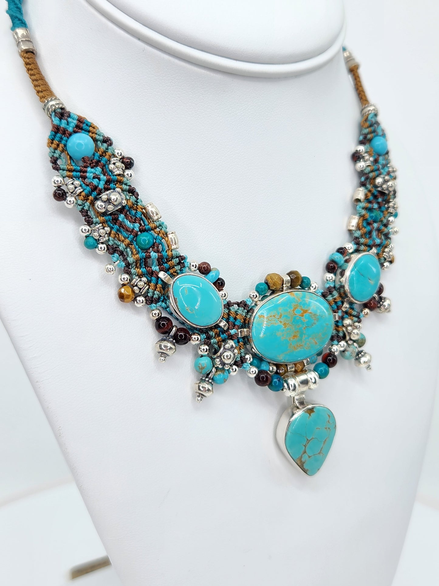 Isha Elafi - Turquoise Necklace in Green and Brown