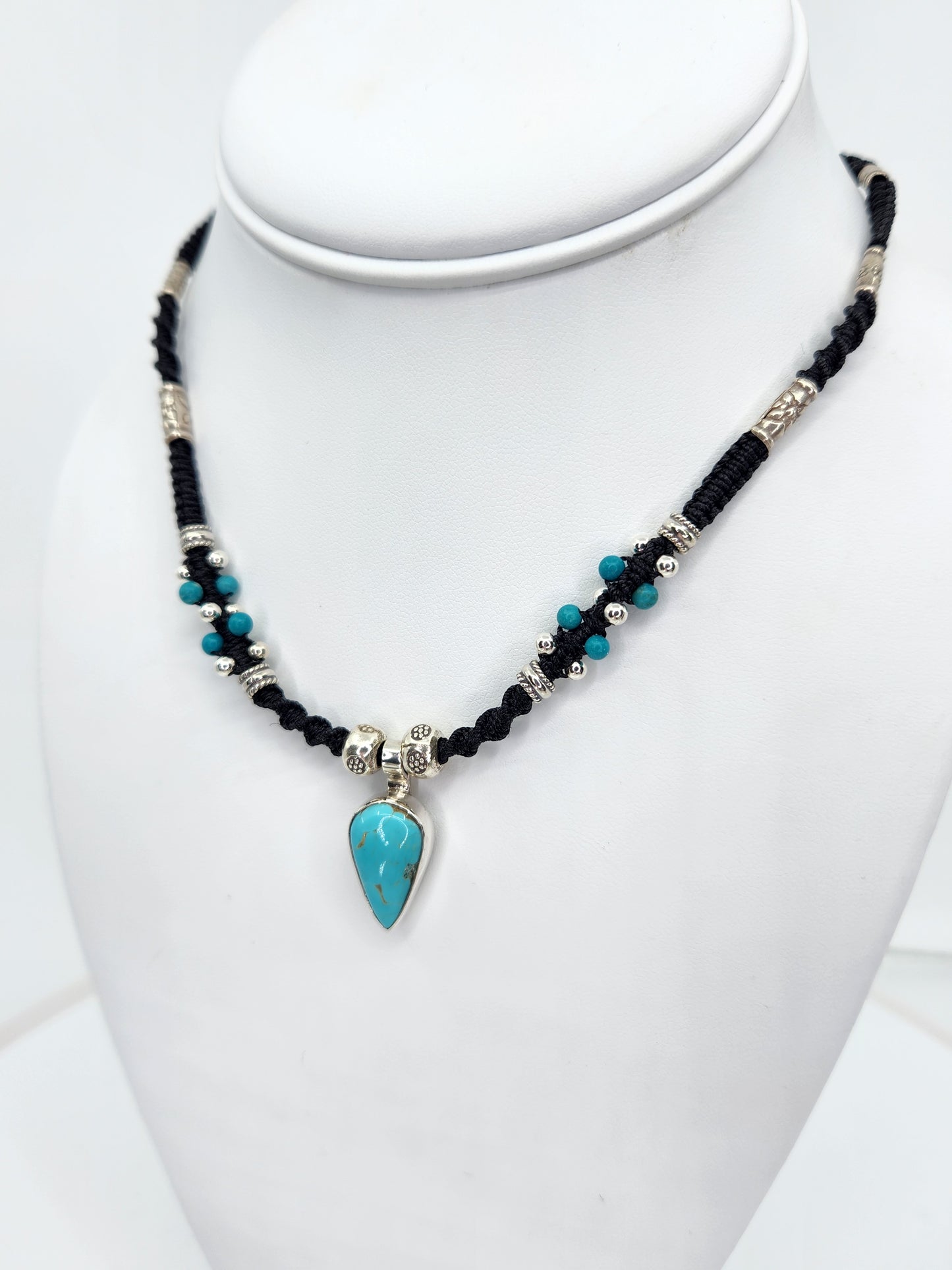 Isha Elafi - Turquoise Necklace with Black Beads