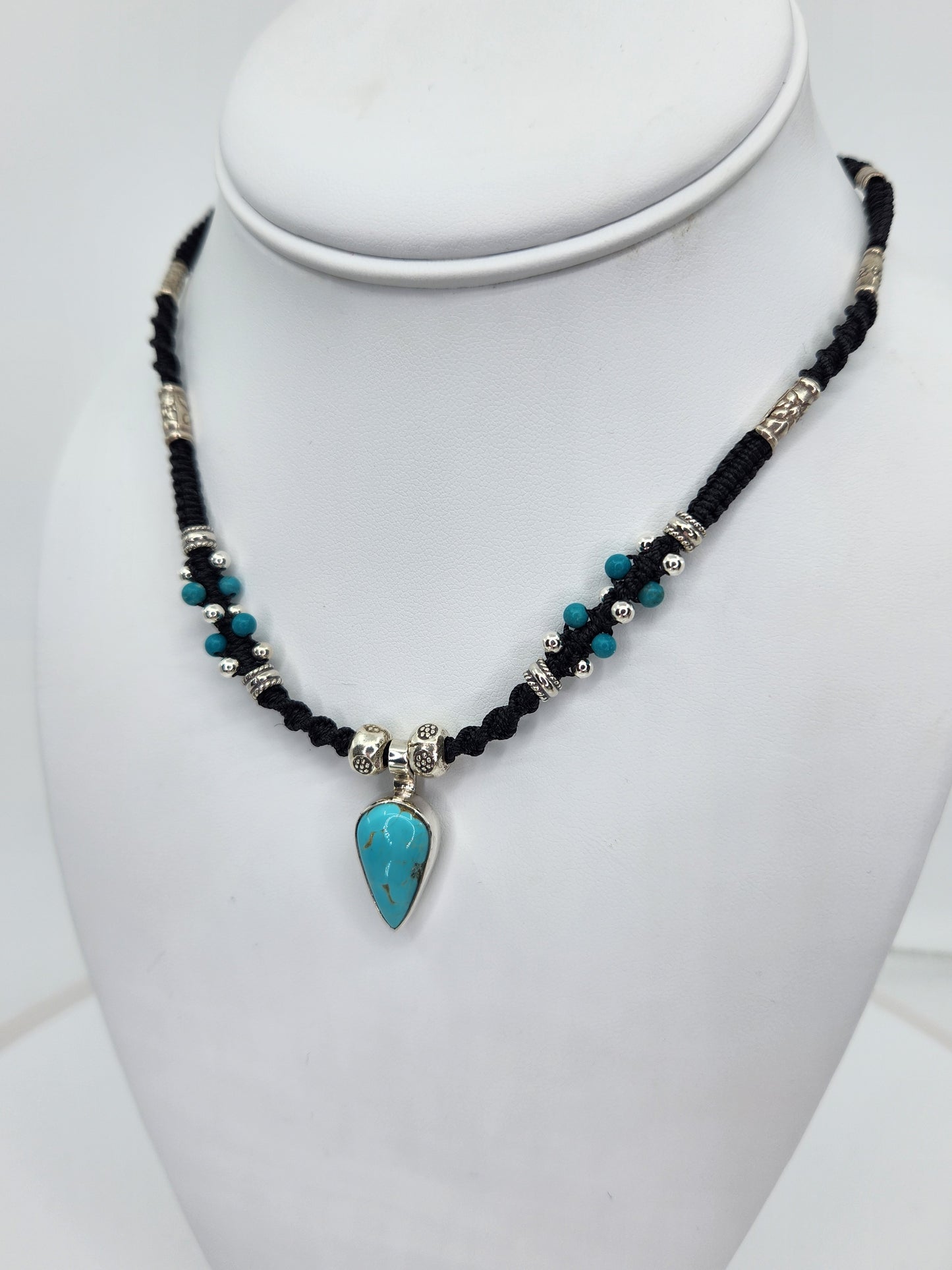 Isha Elafi - Turquoise Necklace with Black Beads