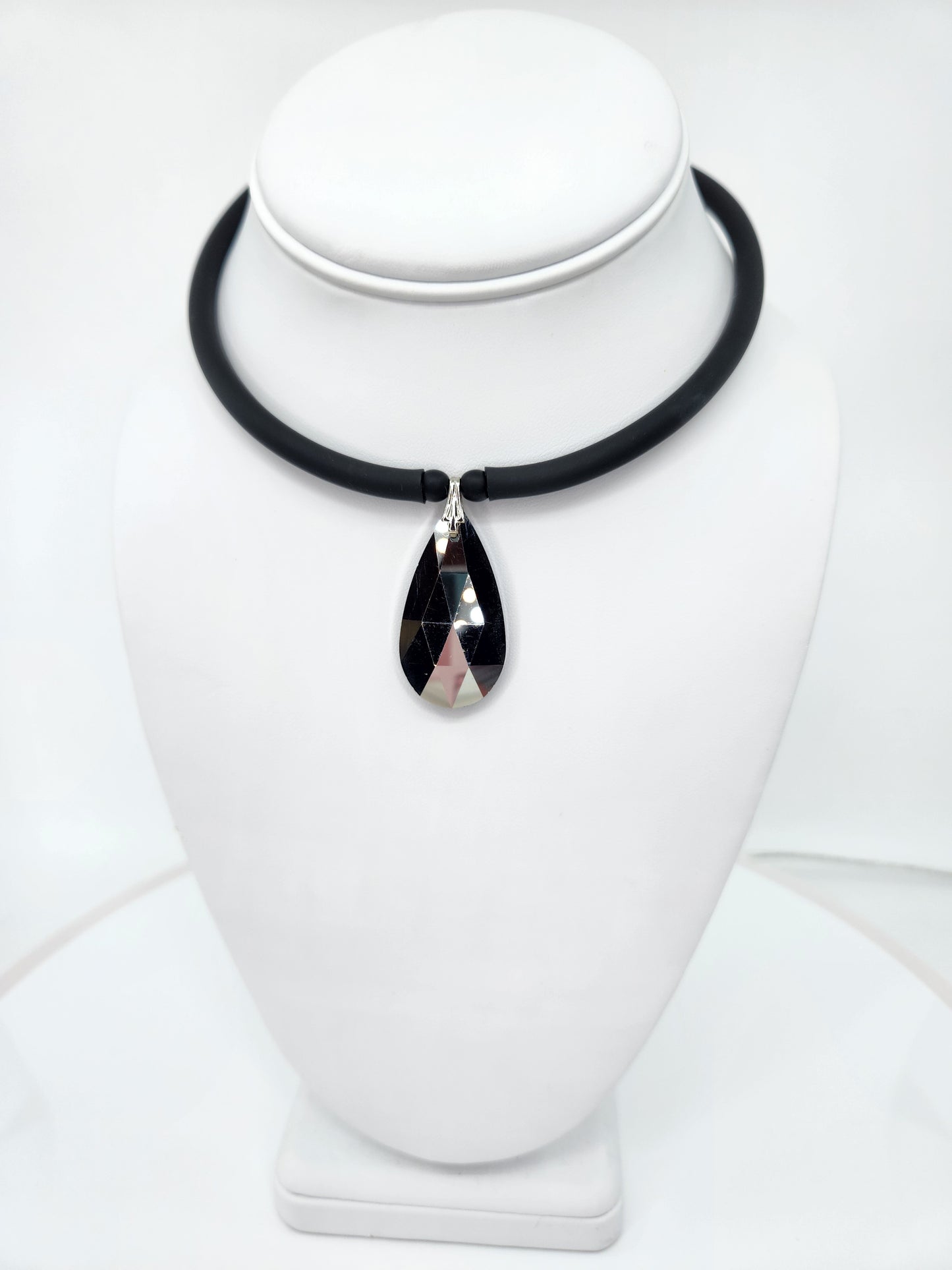 Yolanta Collection - Crystal Choker Necklace