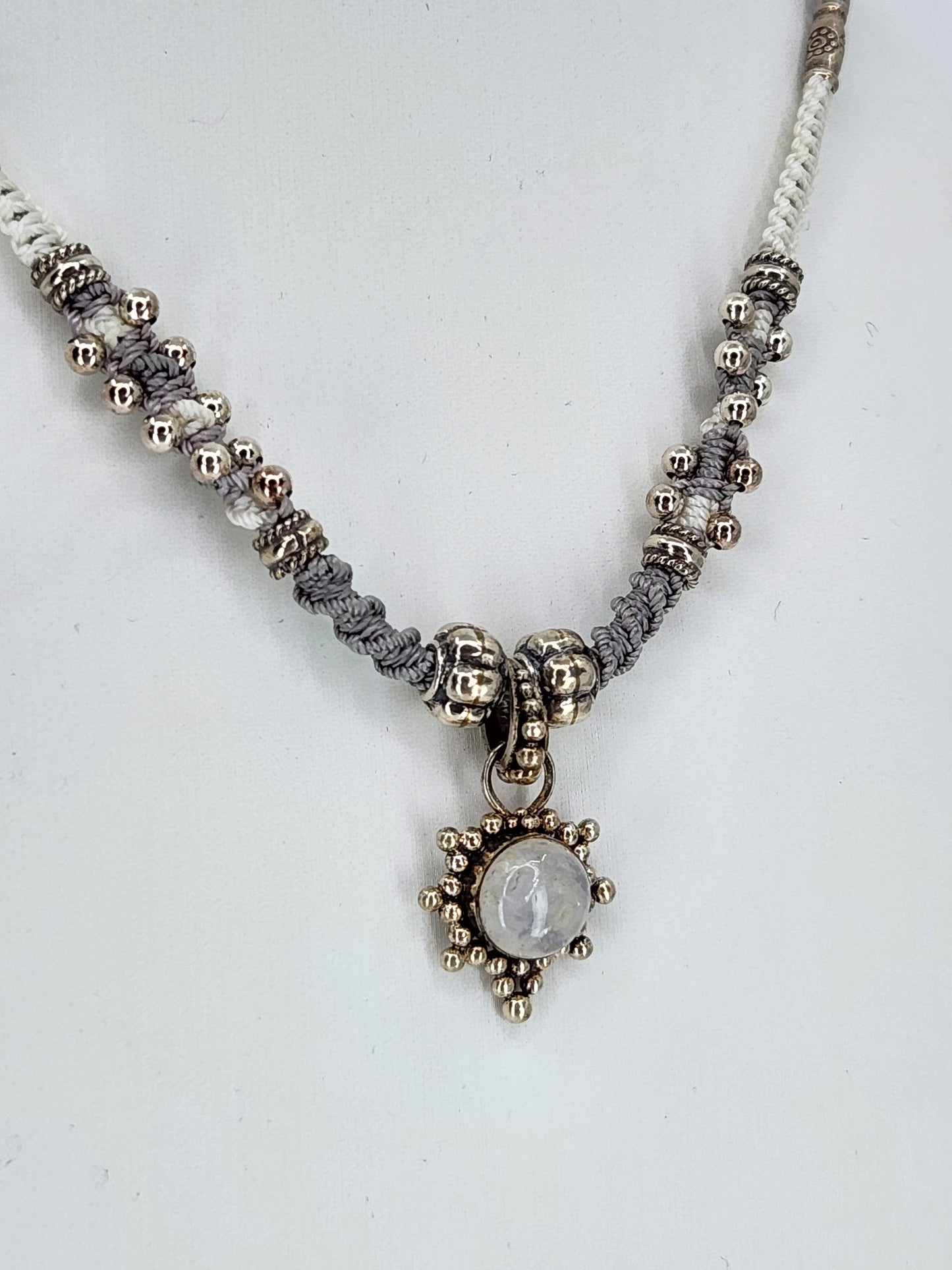 Isha Elafi - Moonstone Necklace