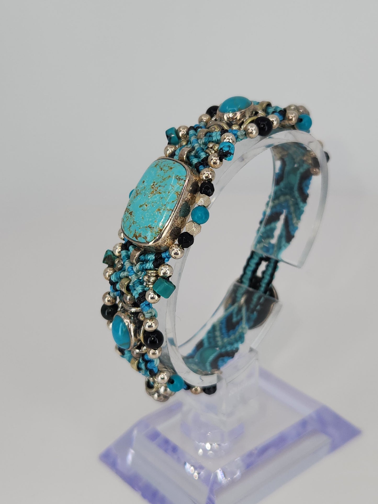 Isha Elafi - Turquoise stone bracelet