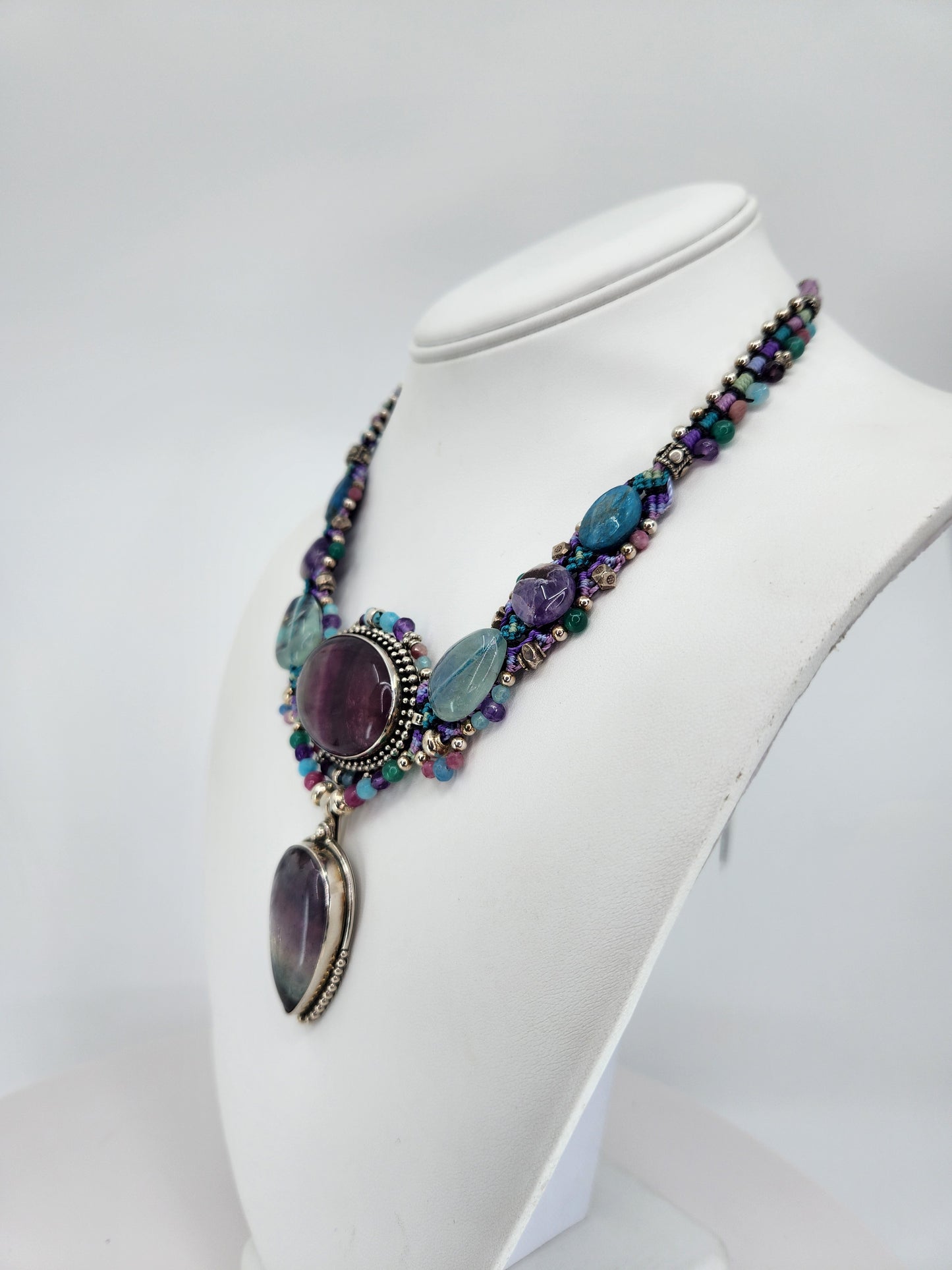 Isha Elafi - Florite Crystal Necklace