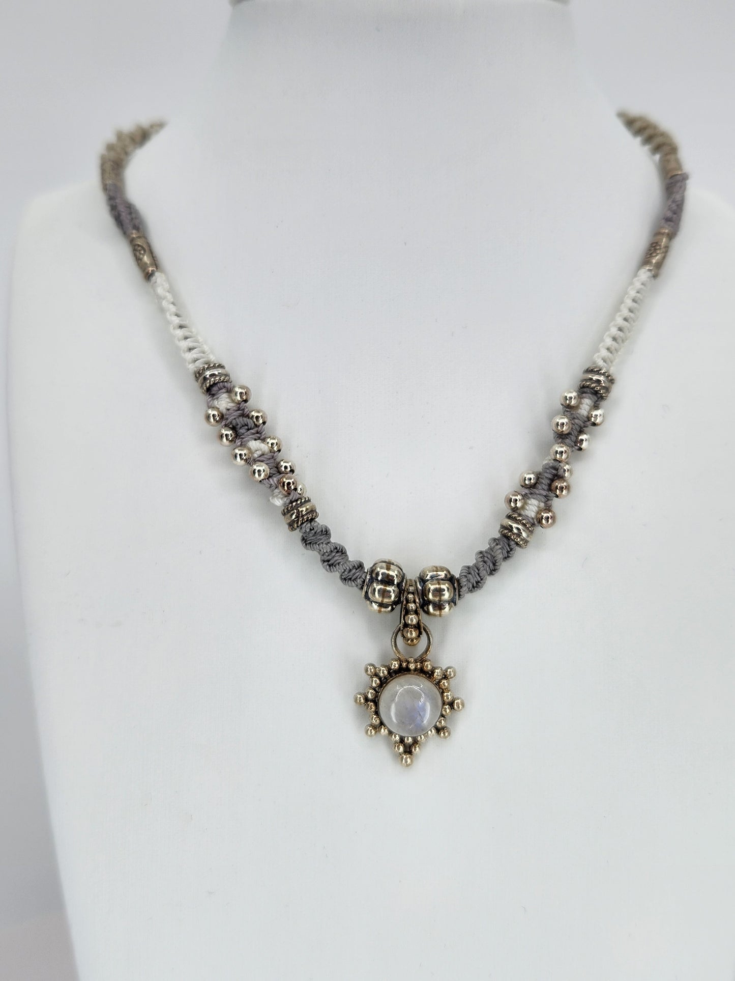 Isha Elafi - Moonstone Necklace