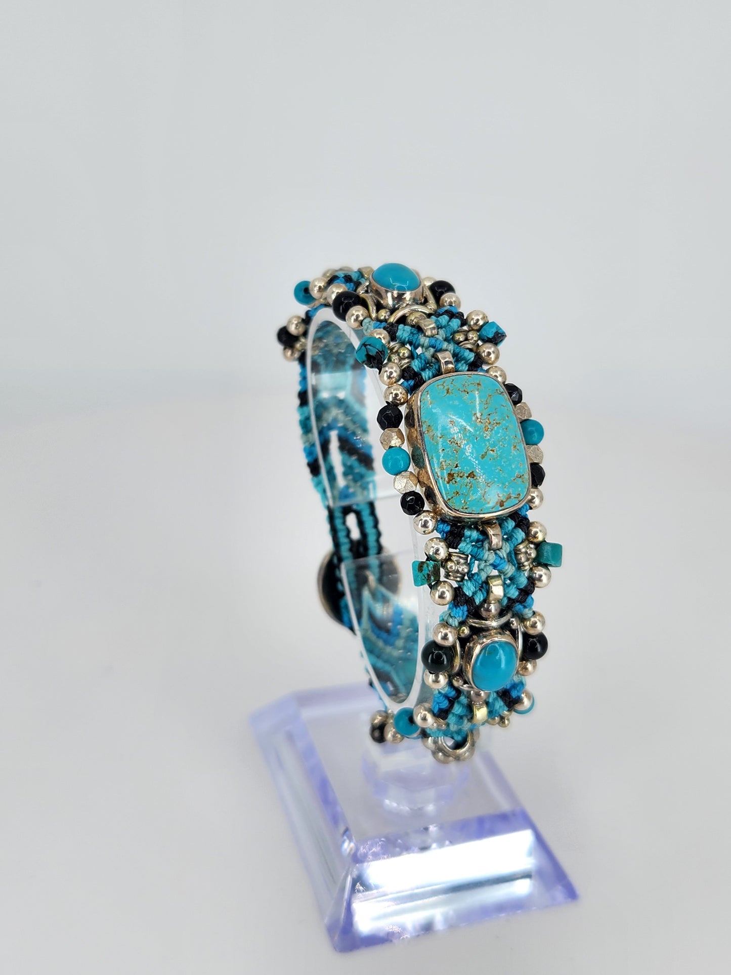 Isha Elafi - Turquoise stone bracelet