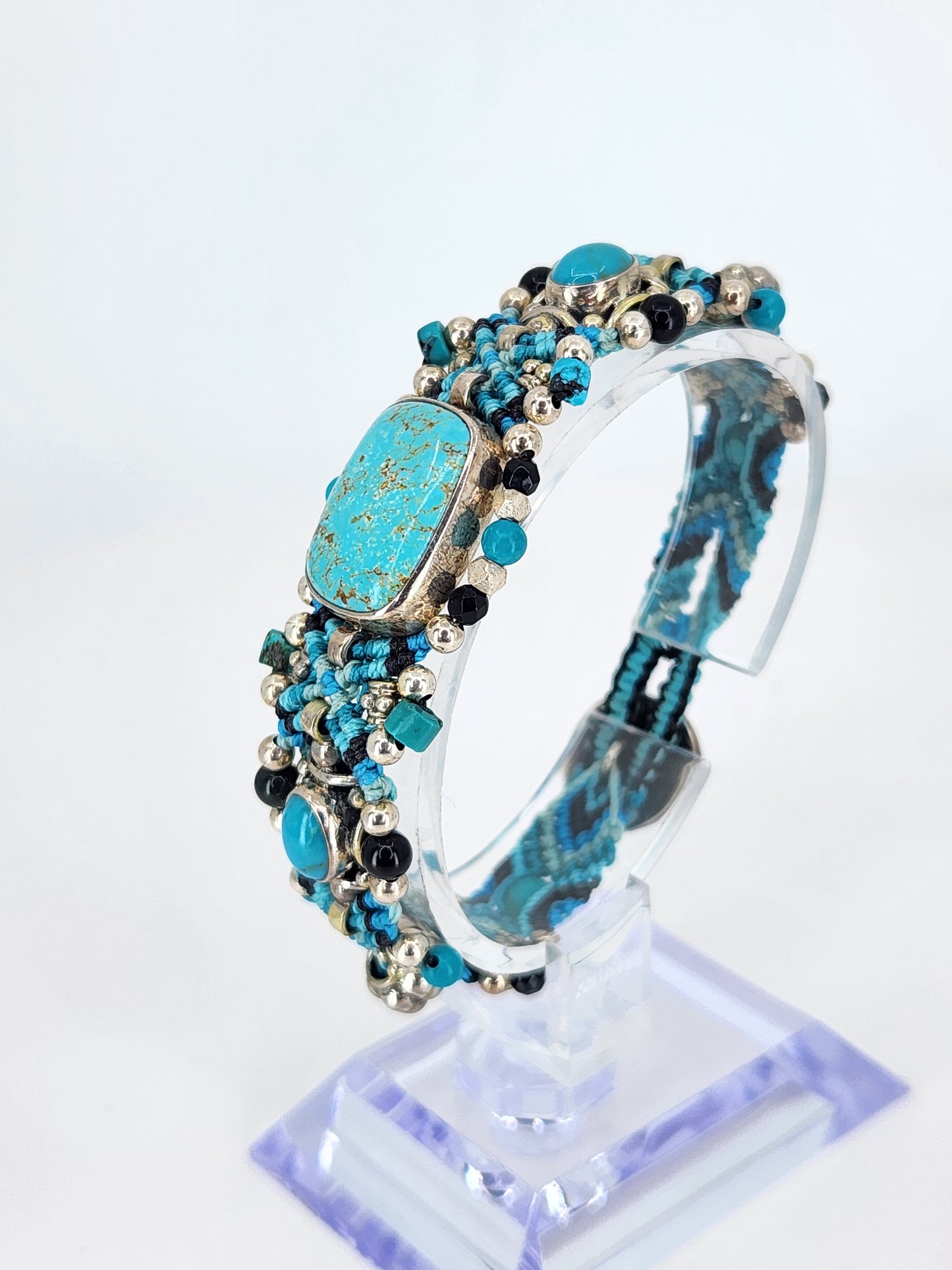 Isha Elafi - Turquoise stone bracelet