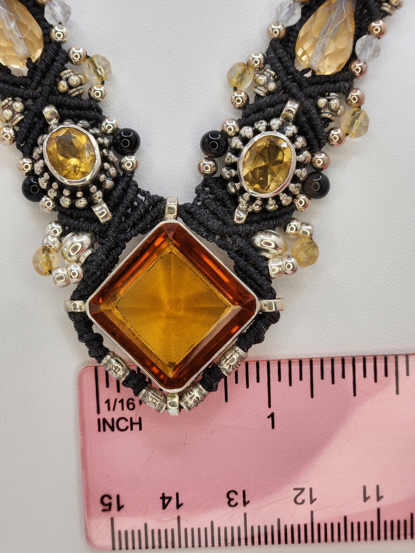 Isha Elafi - Citrine and Sterling Silver necklace