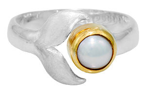 Sterling Silver Ring with White Freshwater Pearl